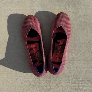 Rothy’s Round Pink/Black Slip-Ons